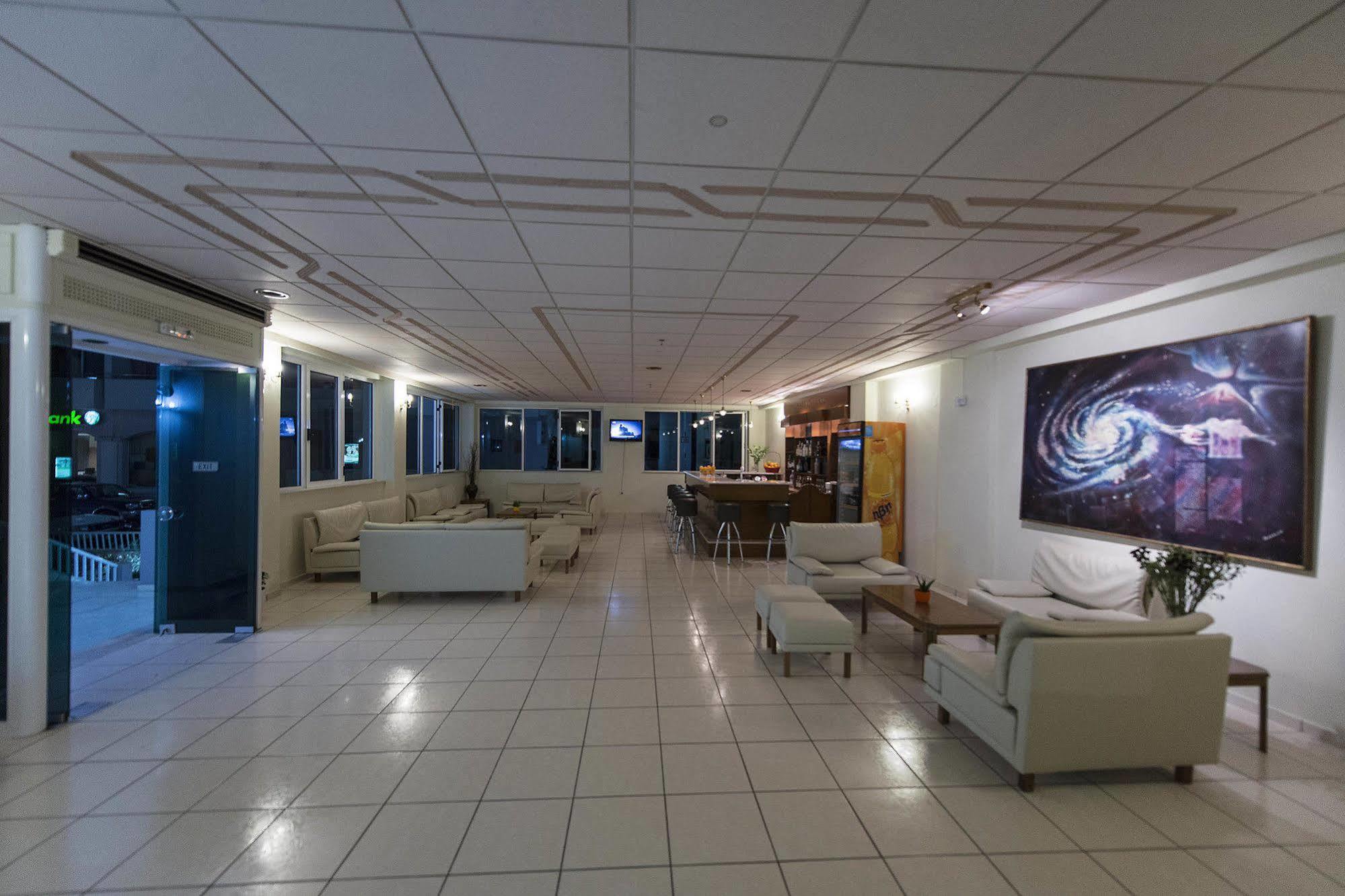 Galaxy Hotel إرابيترا المظهر الخارجي الصورة